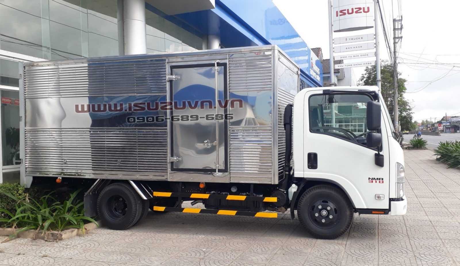 Xe Tải Isuzu 1T85 Thùng Kín Inox 4M4 – NMR85HE4